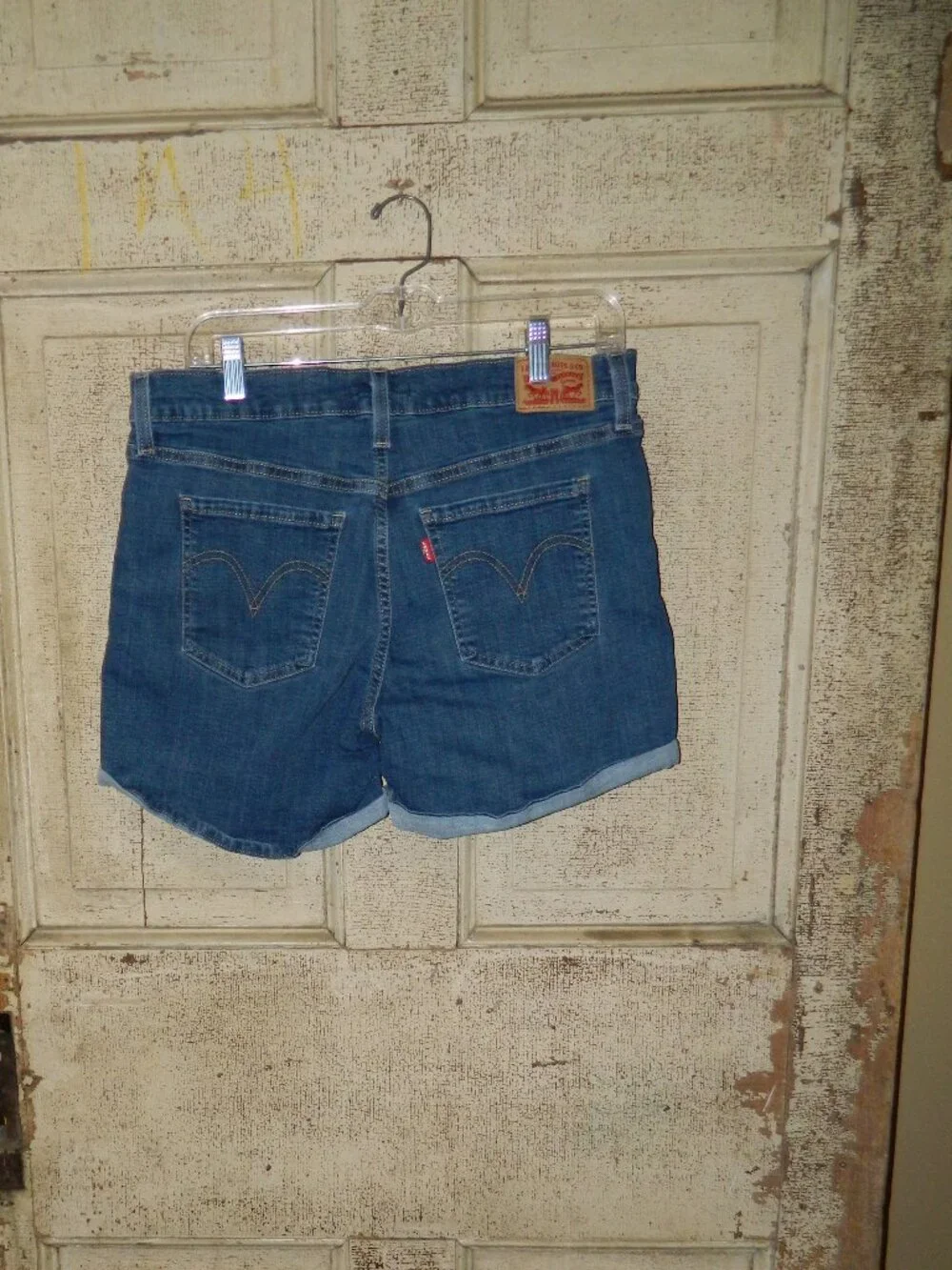 Levis Mid Length Womens Shorts Denim Jean Sz 32 (BB-3)